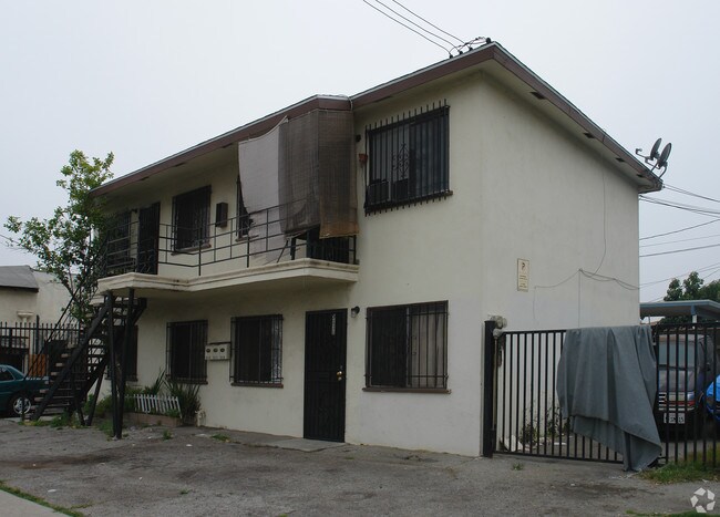 Primary Photo - 5111-5119 Long Beach Ave
