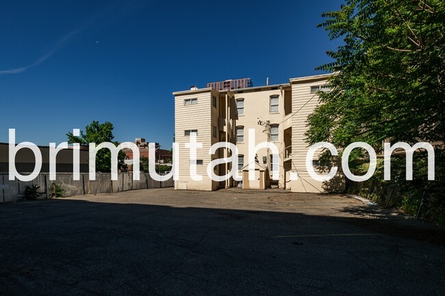 Foto del edificio - 243 S 300 E