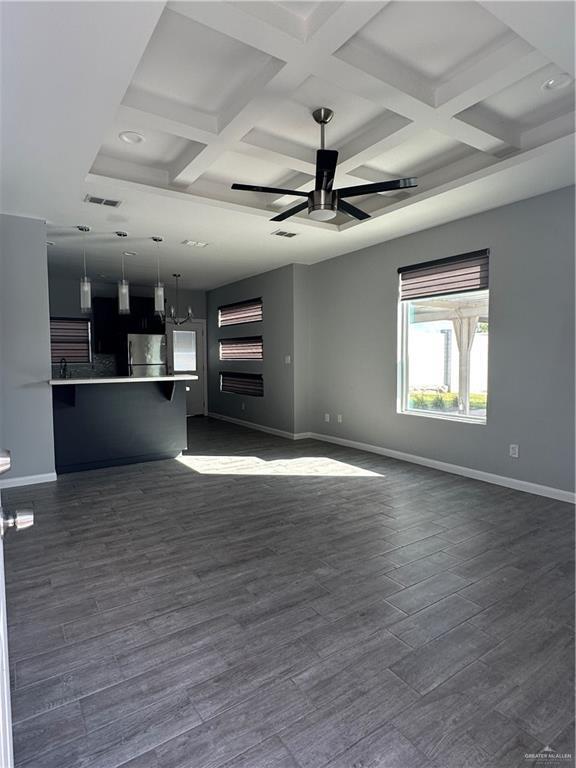 Foto del edificio - 13 South Dr