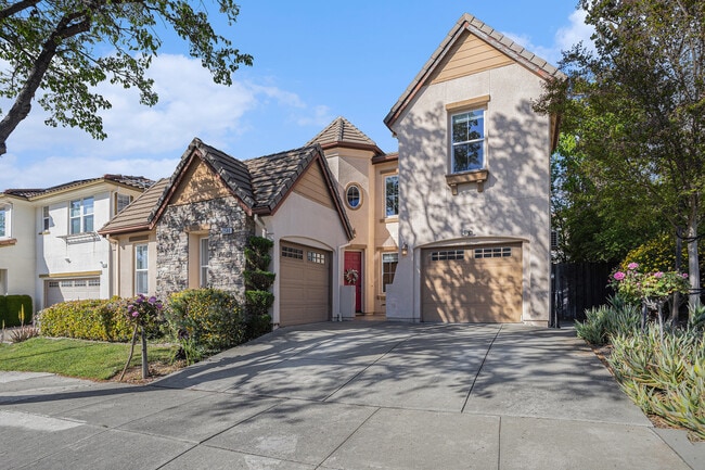 Building Photo - 2580 Harlow Ln