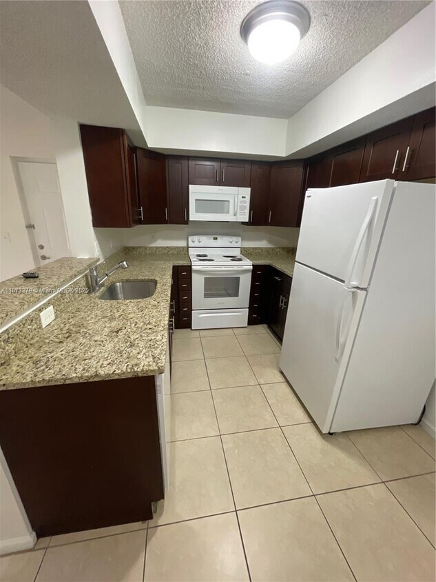 Primary Photo - 5530 NW 61st St