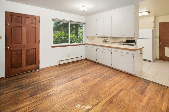 Foto del edificio - 14034 84th Ave NE