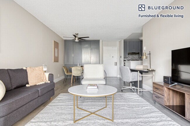 Foto del edificio - 3311 W 3rd St