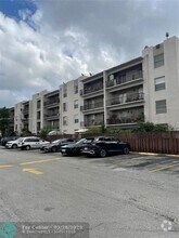 Building Photo - 5665 W 20th Ave