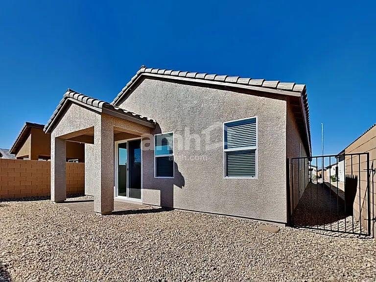 Foto principal - 529 Silverbell Fls Pl