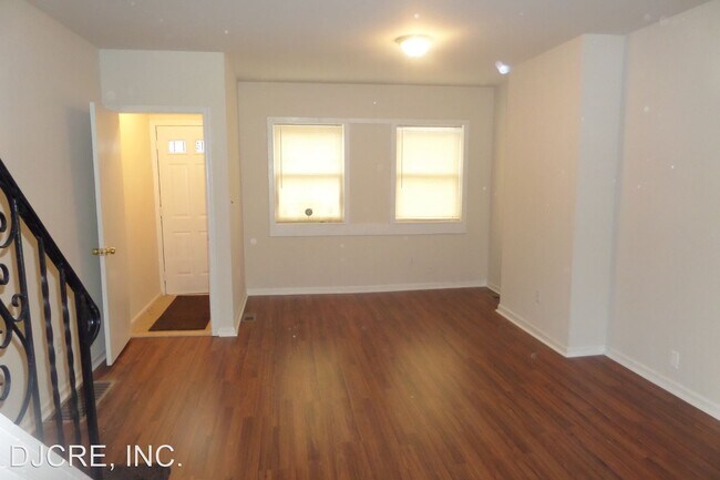 Building Photo - 3 br, 1.5 bath House - 1705 Manton Street