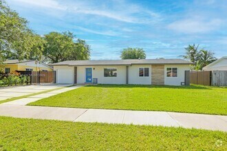 Building Photo - 18013 SW 89th Pl