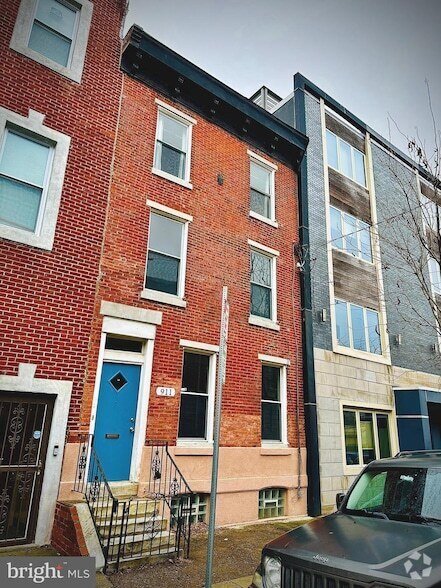 Building Photo - 911 S 16th St