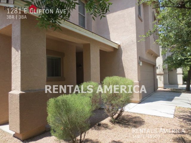 Foto del edificio - Perfect 3 bedroom 2.5 bathroom in Spectrum...