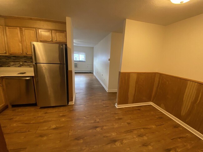 Foto del edificio - 240 Belmont St