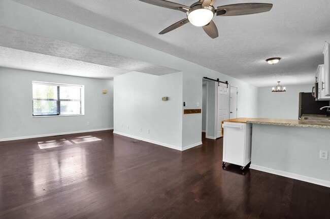 Foto del edificio - 3880 Maidens Larne Dr