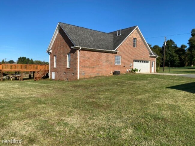 Building Photo - 3 br, 2.5 bath House - 983 Huffman Ln