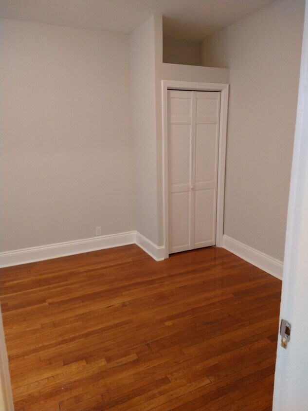 Foto principal - 1185 Commonwealth Ave