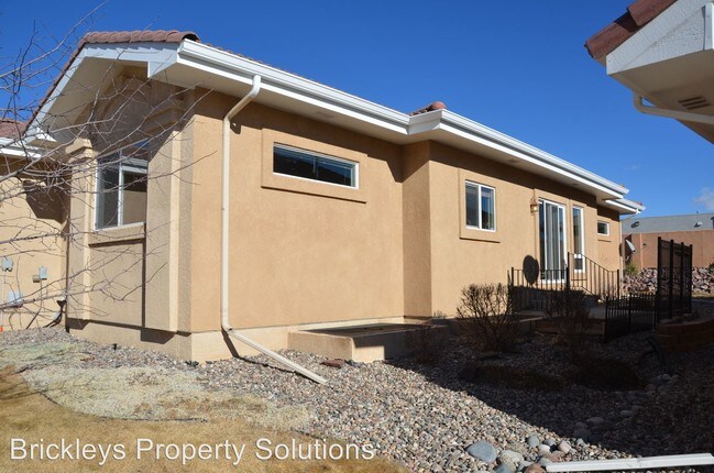 Building Photo - 13712 Paradise Villas Grv
