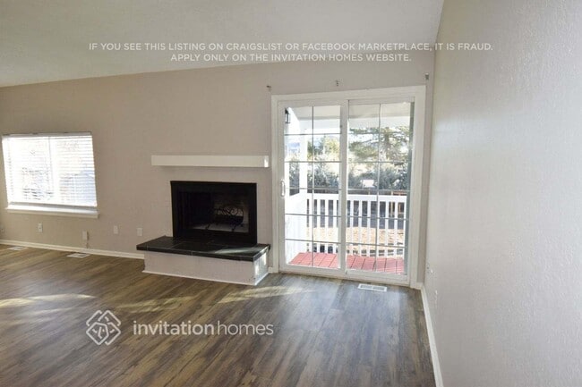 Building Photo - 9918 Garland Dr