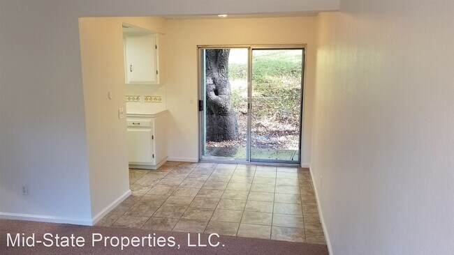 Building Photo - 5625 Capistrano Ave
