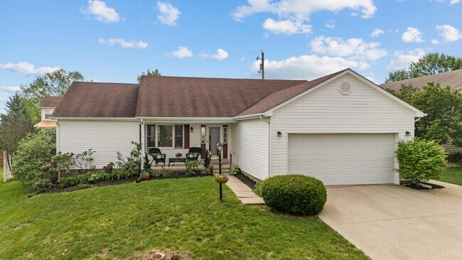 Foto del edificio - 307 Foxglove Ln