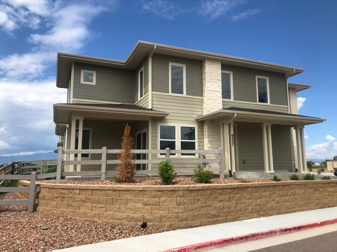Foto principal - 6357 Moor Grass Hts
