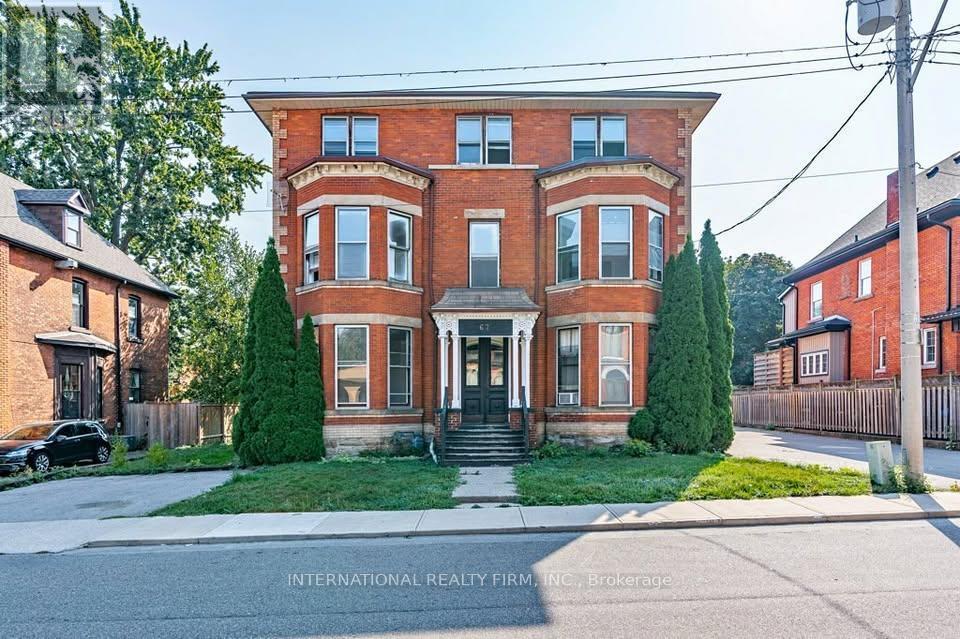 Photo principale - 67 Ontario Ave