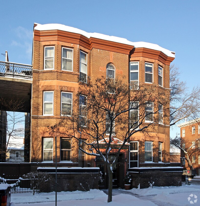 51 Avon St S, Saint Paul, MN 55105 Apartments in Saint Paul, MN