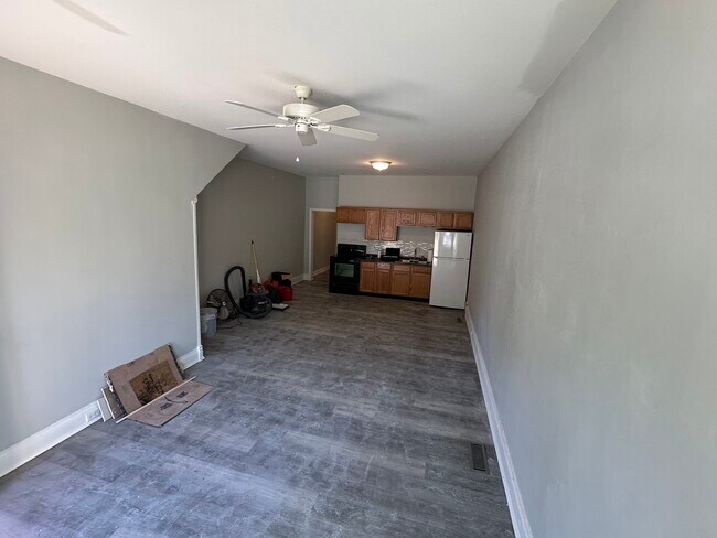 Foto del edificio - 35 E High St