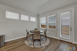 Building Photo - 2078 Inkberry Dr