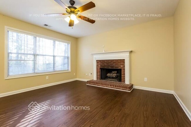 Building Photo - 4893 Wilkie Way NW