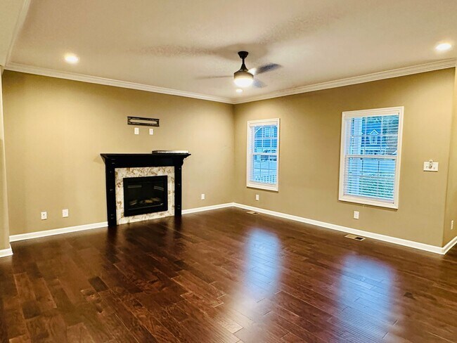 Building Photo - Location, Community, Quality Living. It St...