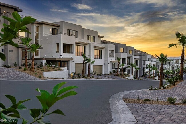 Building Photo - 11091 Socrates Rdg St