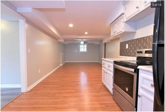 Building Photo - 2945 Riverbend Dr