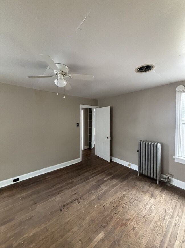 Foto del edificio - 154 E Liberty St