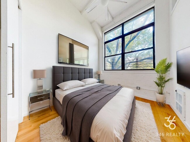 Photo - Seigel Street Apartment