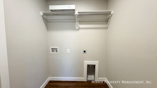 Foto del edificio - 2136 Kokomo Ave