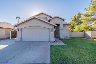 Building Photo - 1520 S Pico Cir