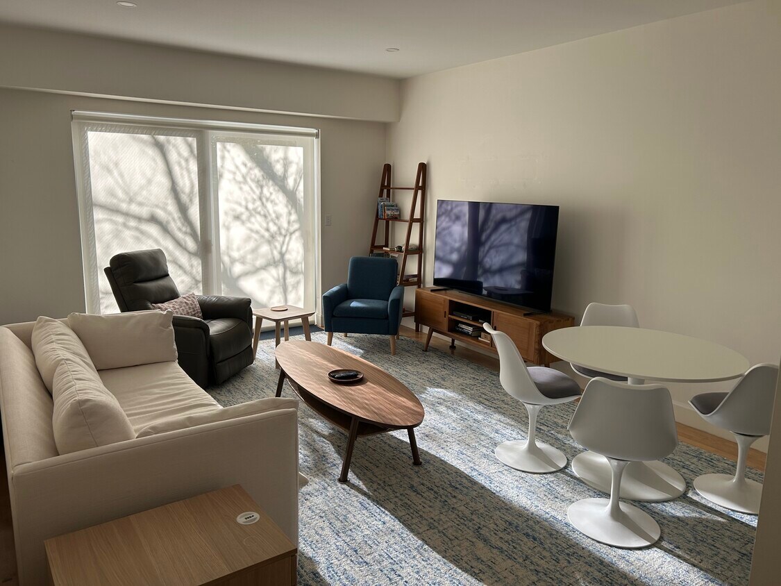 10 Bowdoin St Unit 202, Boston, MA 02114 Condo for Rent in Boston, MA