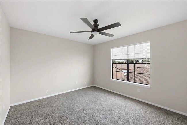 Foto del edificio - 1182 Green Meadow St