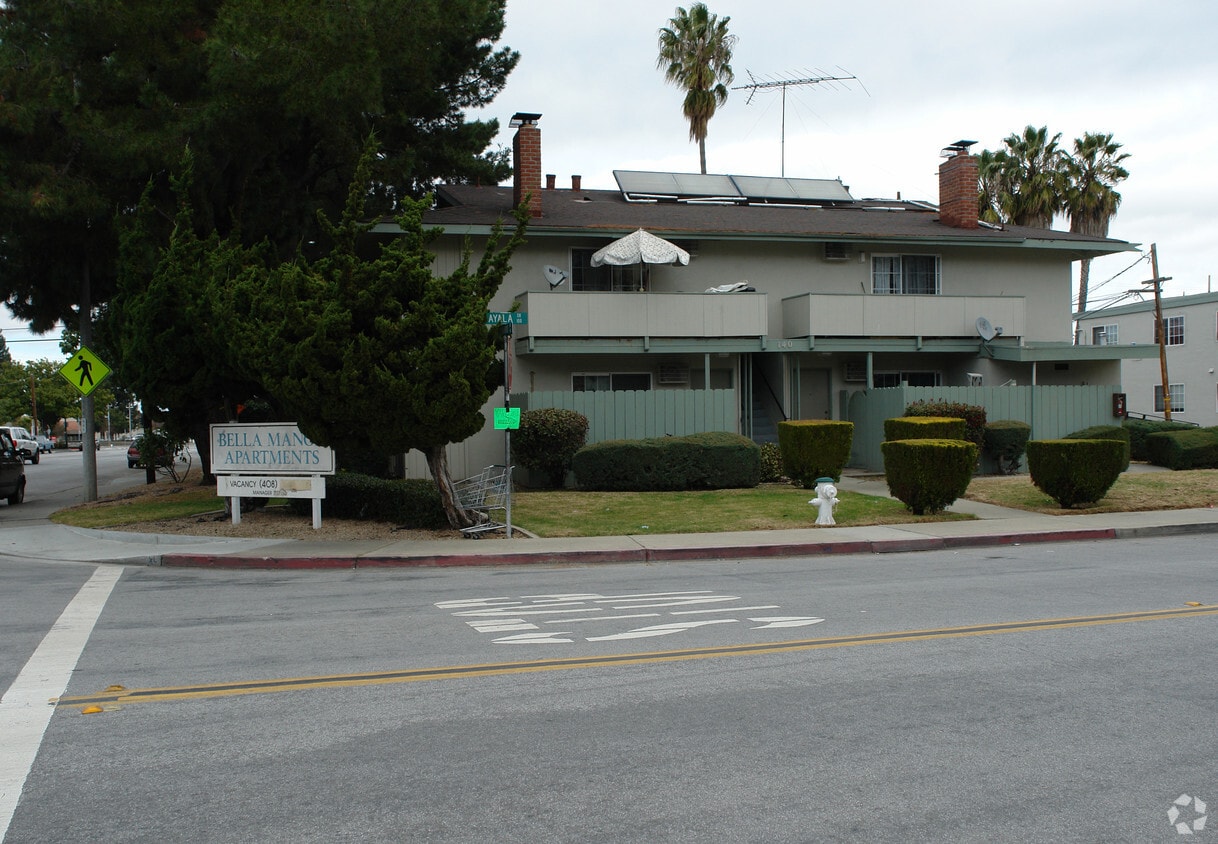 Primary Photo - 140 S Bernardo Ave