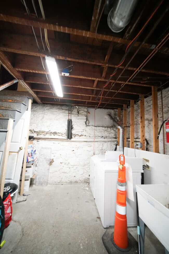 Foto del edificio - 48 Ashford St