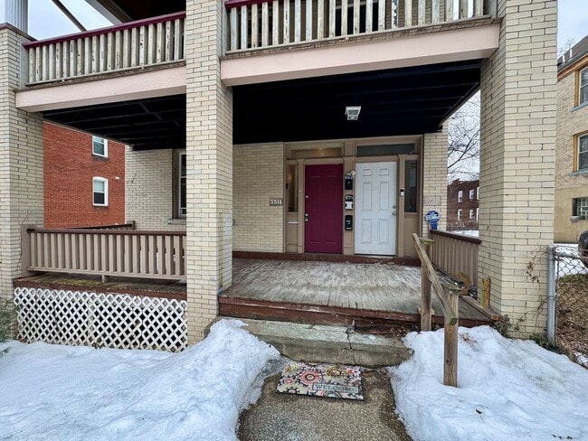 Building Photo - 5514 Broad St