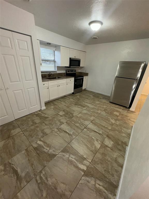 Foto del edificio - 1711 NE 70th St