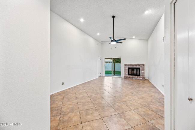 Foto del edificio - 1129 N 87th St