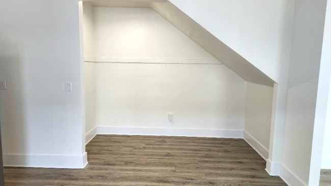 Foto del edificio - 3536 W 60th St