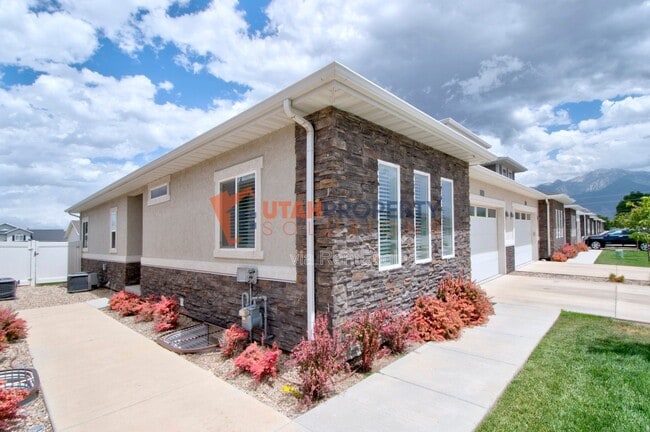 Photo - 1356 Stewart Falls Dr Townhome