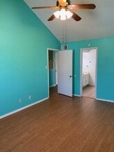 Building Photo - 35 San Jacinto Dr