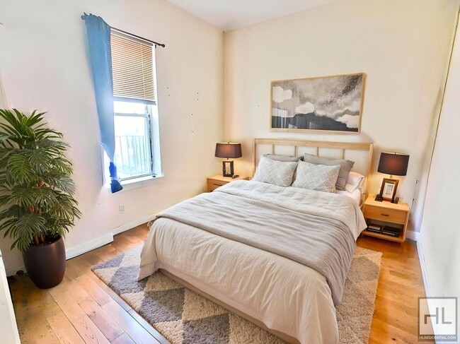 Foto del edificio - RALPH AVENUE