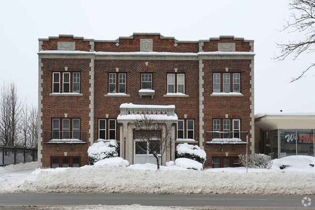 Building Photo - 312 Lake Ave