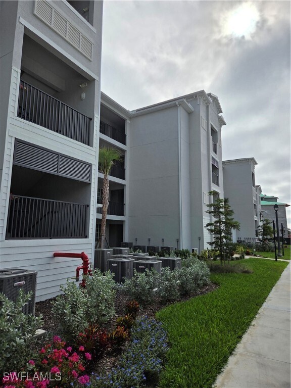 Building Photo - 18421 Copperhead Dr