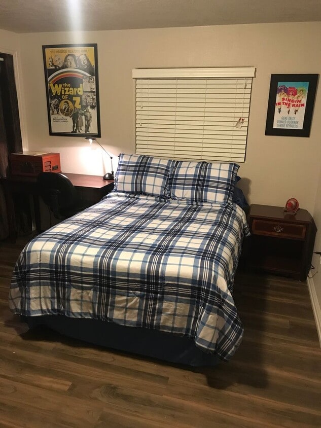 Primary Photo - ALL utilities Included 2 Bedroom UNDER $1500