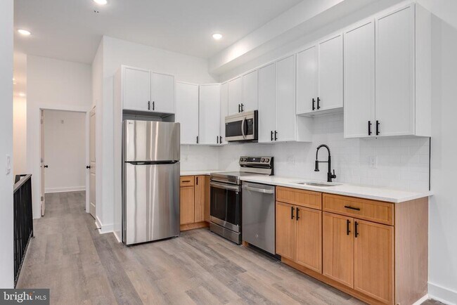 Foto del edificio - 927 N 42nd St