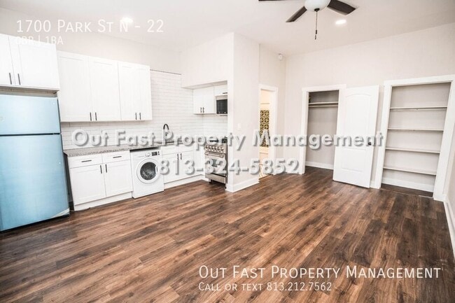 Building Photo - 1700 Park St N